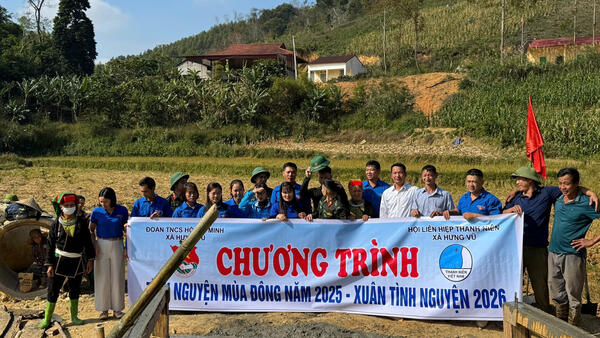 Ra quân Chương trình  “Tình nguyện Mùa đông 2025 – Xuân tình nguyện 2026” tại thôn Pá Ó